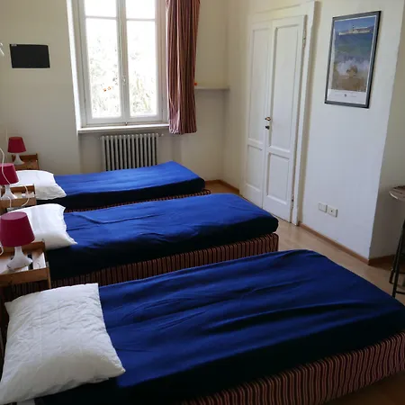 Hostel Santangela & Menaggio