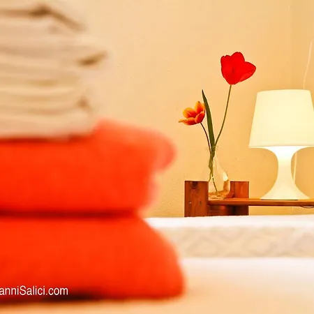 Santangela & Auberge de jeunesse Menaggio