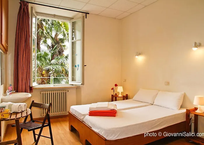 Hostel Santangela Hostel&rooms Menaggio