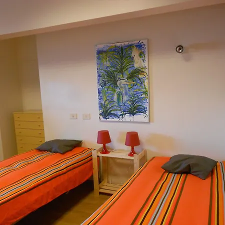 Hostel Santangela &