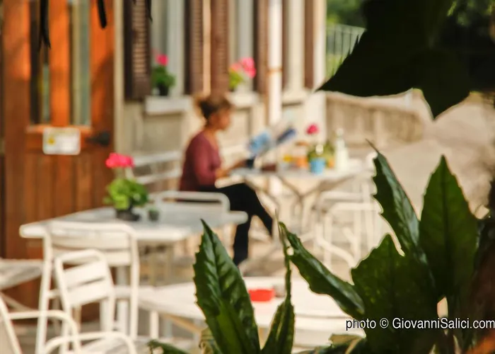 Hostel Santangela & Μενάτζιο